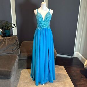 Women’s Blue Prom Party Bridesmaid Dress Full Length Leg Slit Size 4 NWOT
